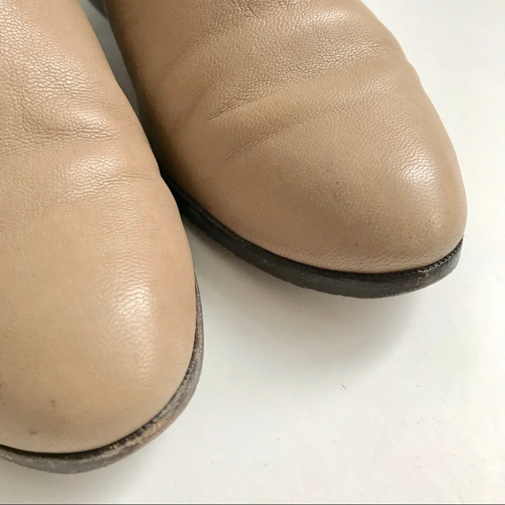 Coach EUC Beige Leather Woven Ankle Boots Size 5